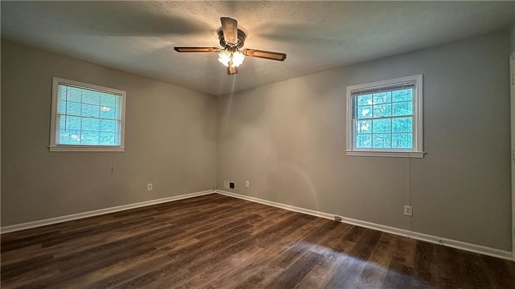 2850 Bruckner Boulevard - Photo 7