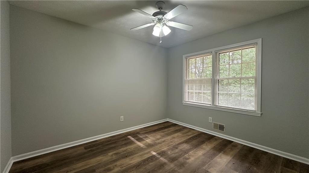 2850 Bruckner Boulevard - Photo 12