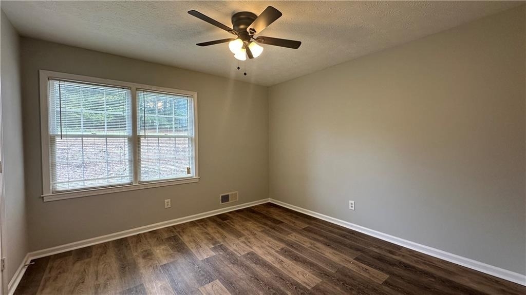 2850 Bruckner Boulevard - Photo 6