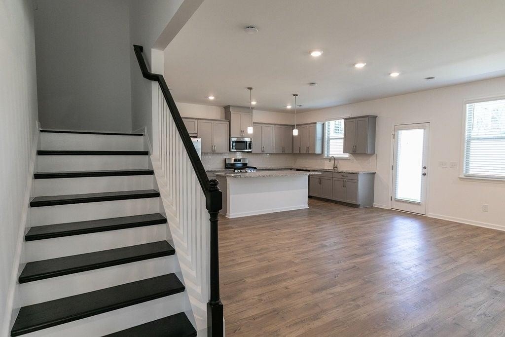 1826 Derrick Drive - Photo 14