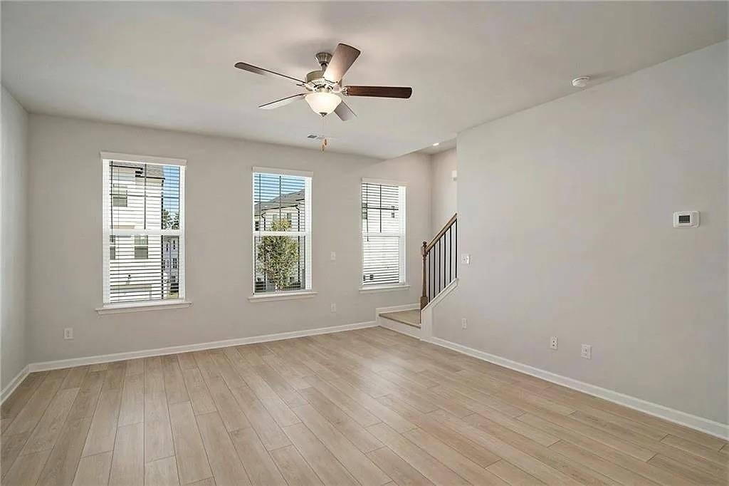 3132 Washburn St Se - Photo 6