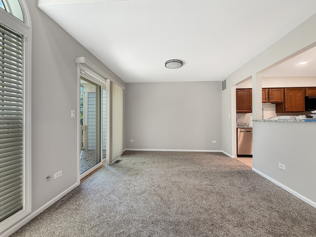 2103 N Coldspring Road - Photo 2