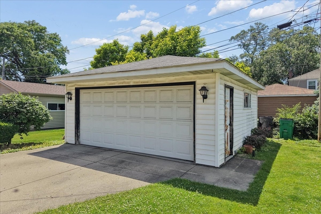 1934 Canfield Road - Photo 20