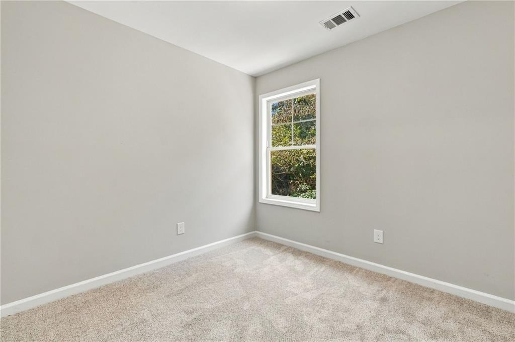 121 Cypress Court - Photo 6