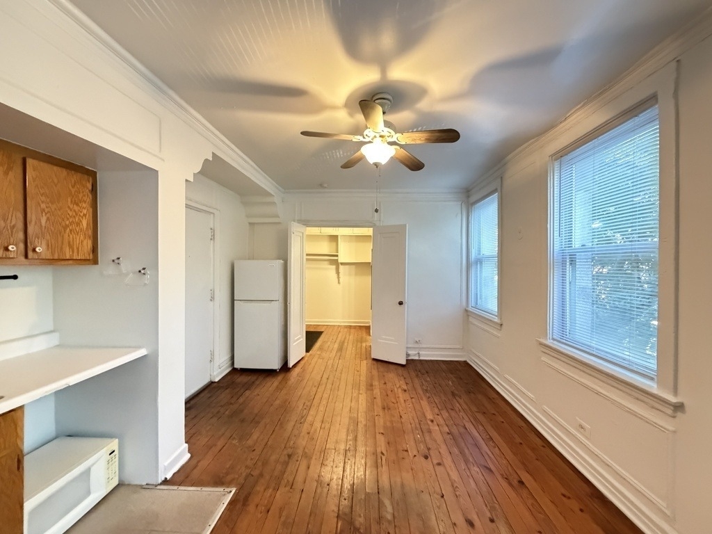 4060 N Kenmore Avenue - Photo 8