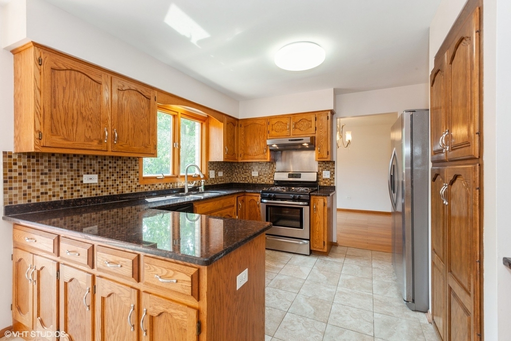 8885 Dryden Street - Photo 7