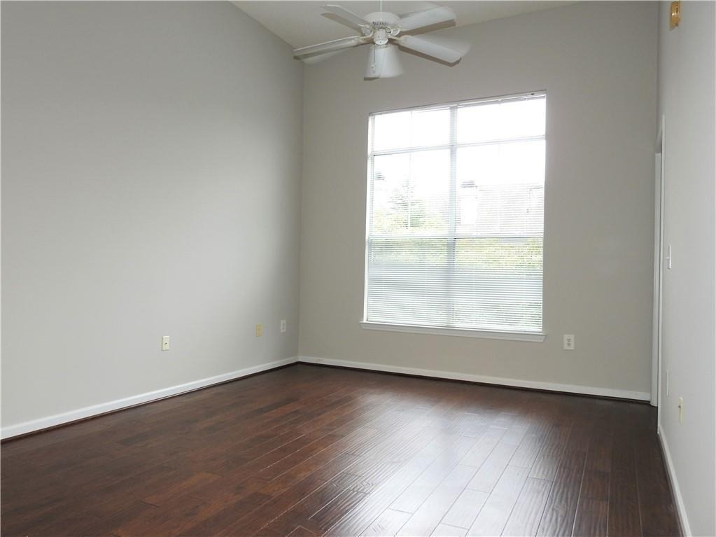 10 Perimeter Summit Boulevard Ne - Photo 9