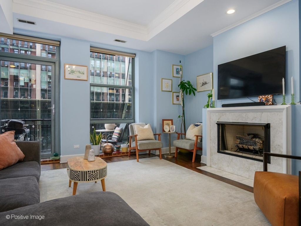 165 N Canal Street - Photo 4