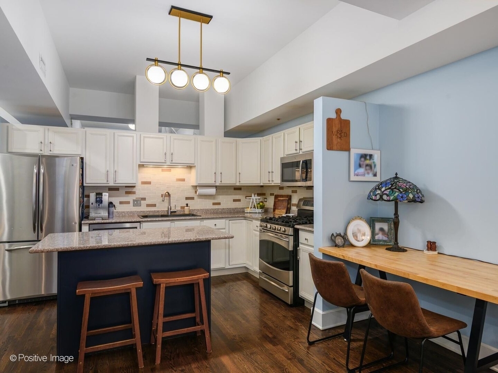 165 N Canal Street - Photo 11