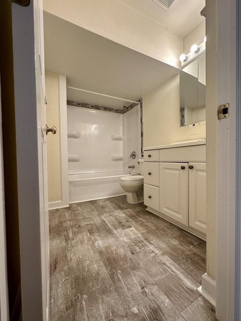 3755 N Christiana Avenue - Photo 11