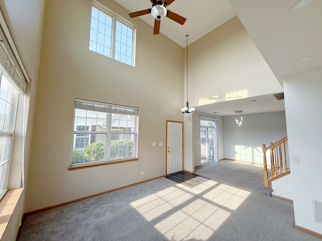 2534 Hillsboro Boulevard - Photo 2