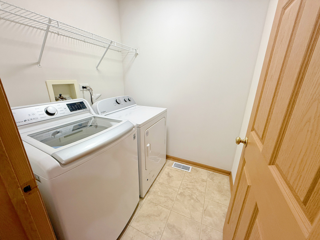 2534 Hillsboro Boulevard - Photo 17