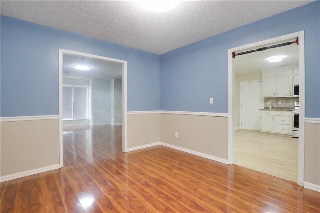 4131 Gravitt Place - Photo 5