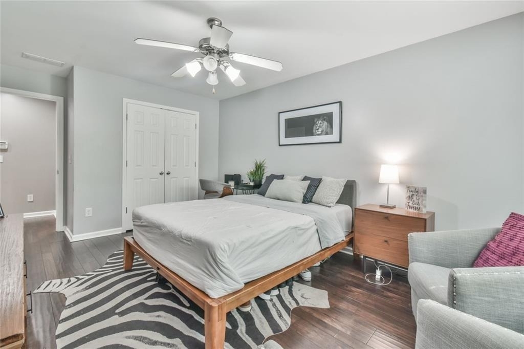 987 Park Hollow Way - Photo 14