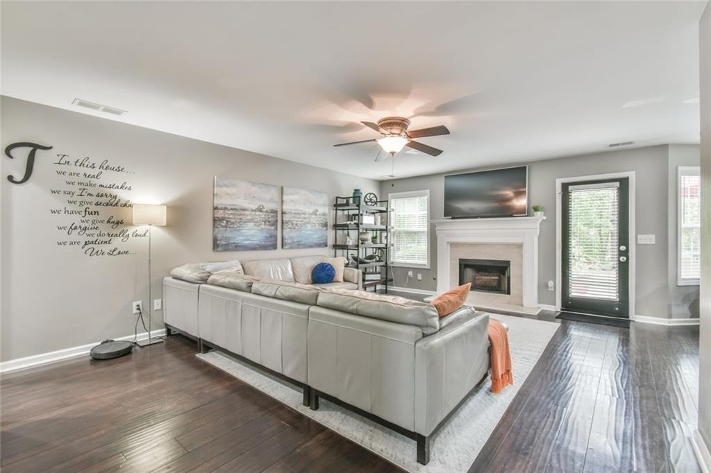 987 Park Hollow Way - Photo 11