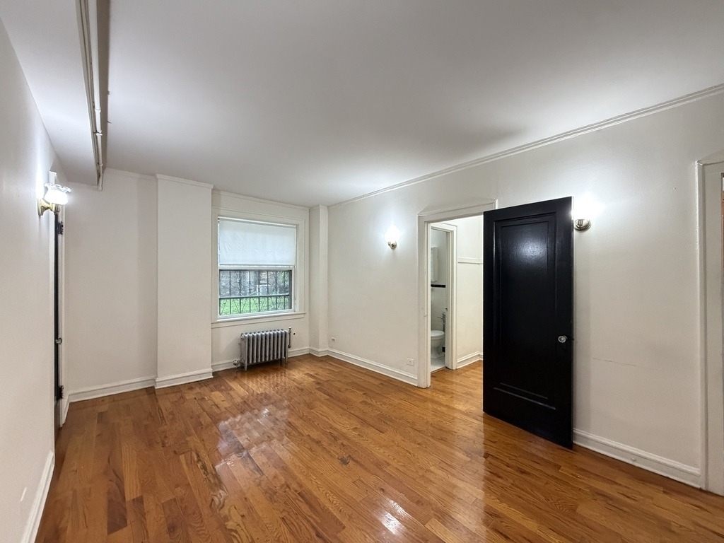 917 W Eastwood Avenue - Photo 11