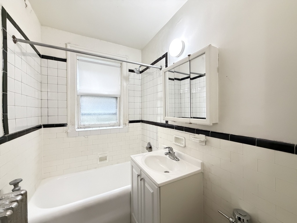 917 W Eastwood Avenue - Photo 16