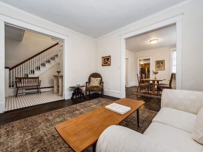 209 W Main Street - Photo 3