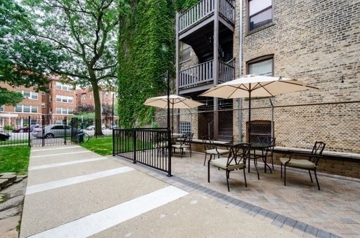 7710 N Sheridan Road - Photo 8