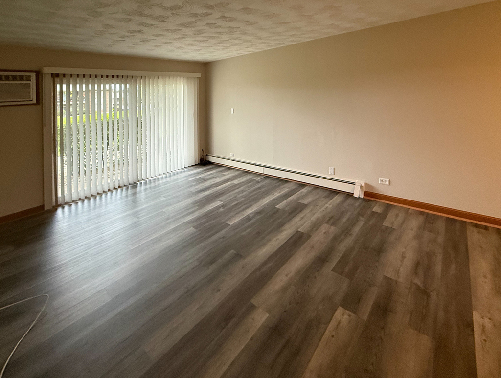 16w471 79th Street - Photo 1