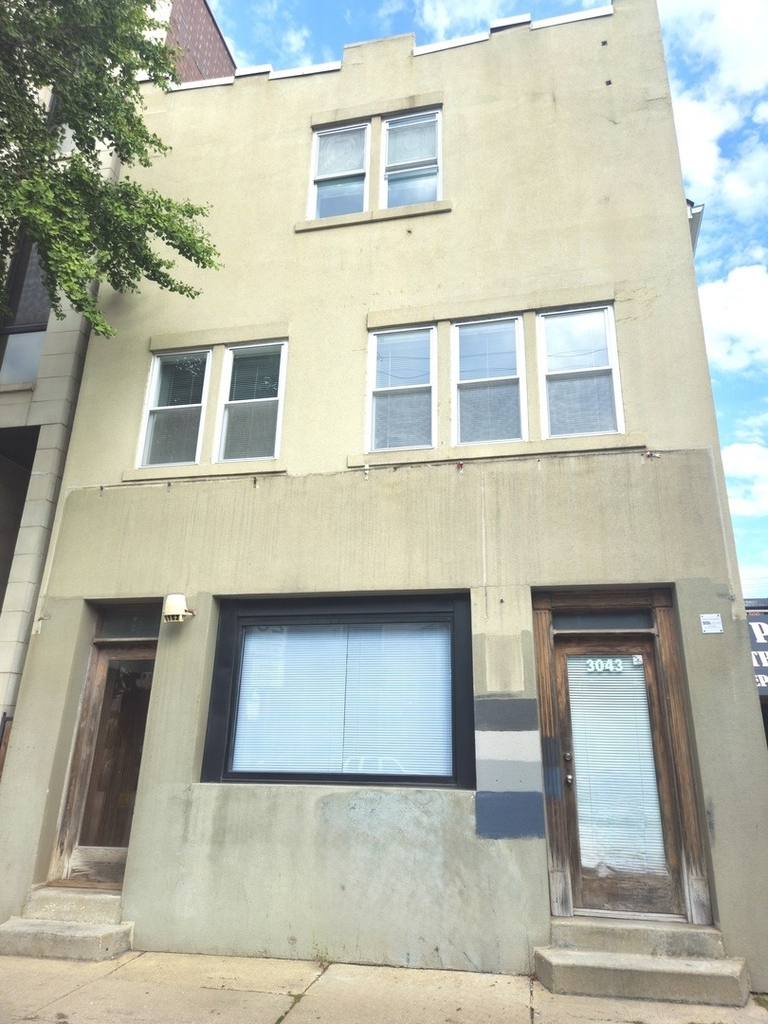 3043 N Ashland Avenue - Photo 0