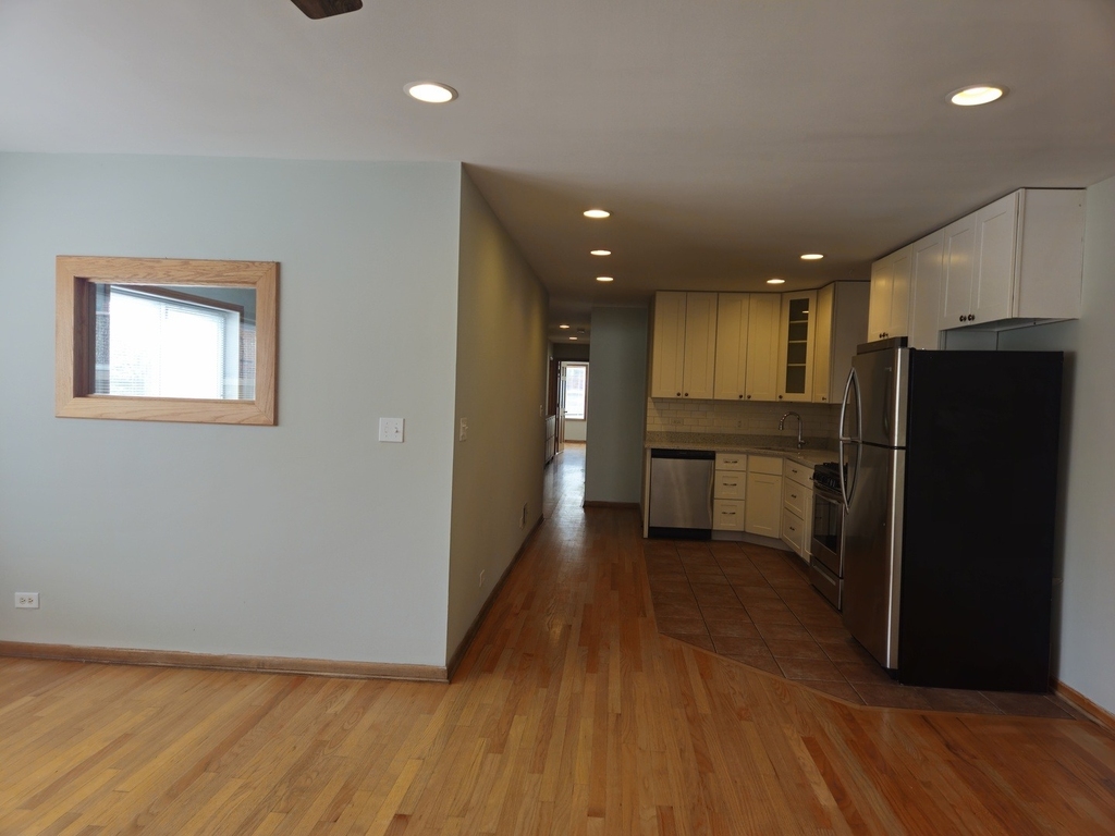 3043 N Ashland Avenue - Photo 13