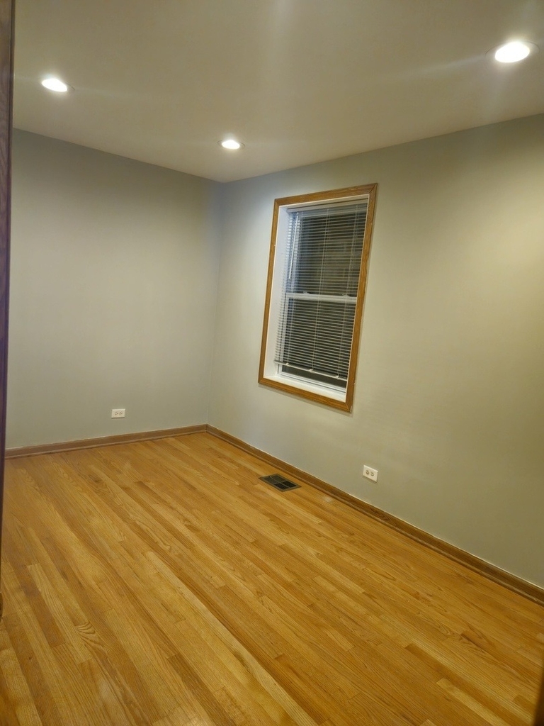 3043 N Ashland Avenue - Photo 11