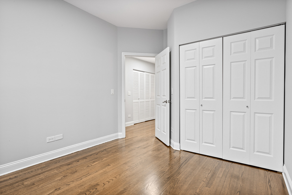 7526 N Seeley Avenue - Photo 8