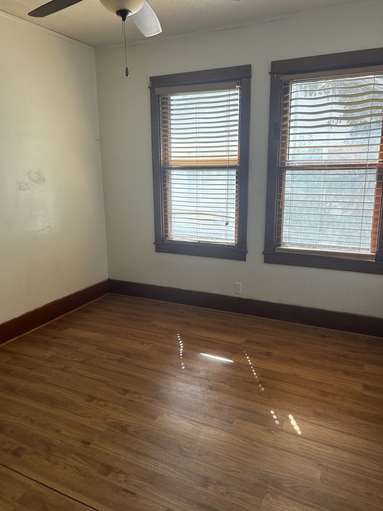 2 Park Place - Photo 1
