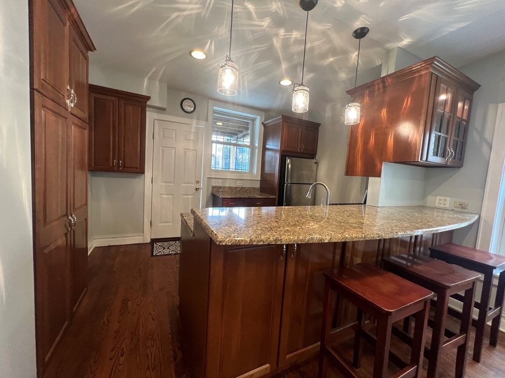 3528 N Reta Avenue - Photo 3