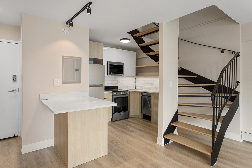6166 N Sheridan Road - Photo 4