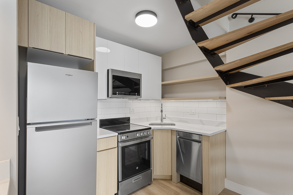 6166 N Sheridan Road - Photo 5