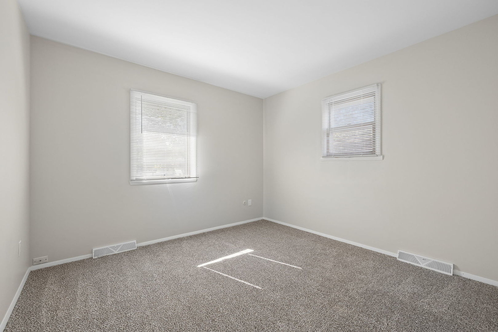 131 Locust Street - Photo 12