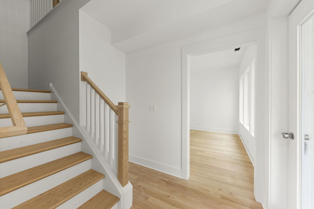 118 N President Street - Photo 1