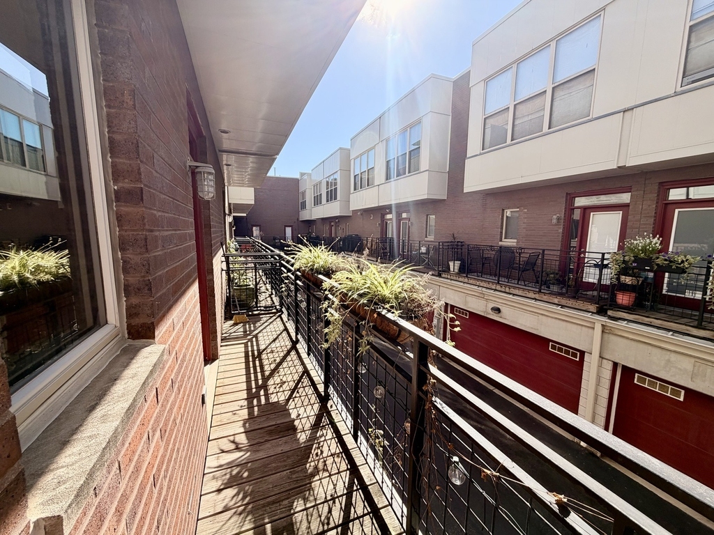 1234 W Monroe Street - Photo 10