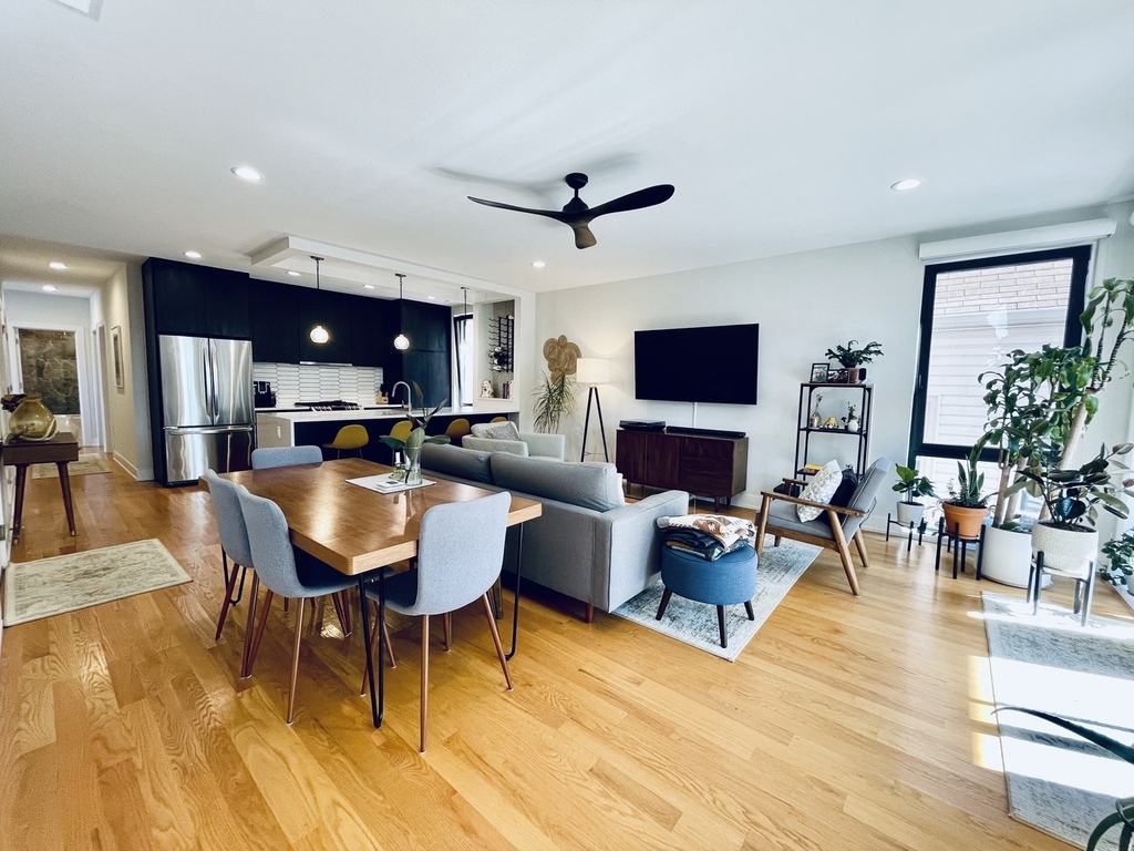 3644 W Belmont Avenue - Photo 2