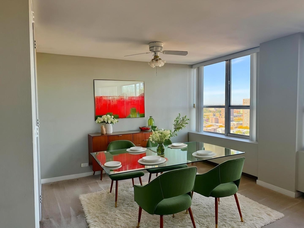 655 W Irving Park Road - Photo 8