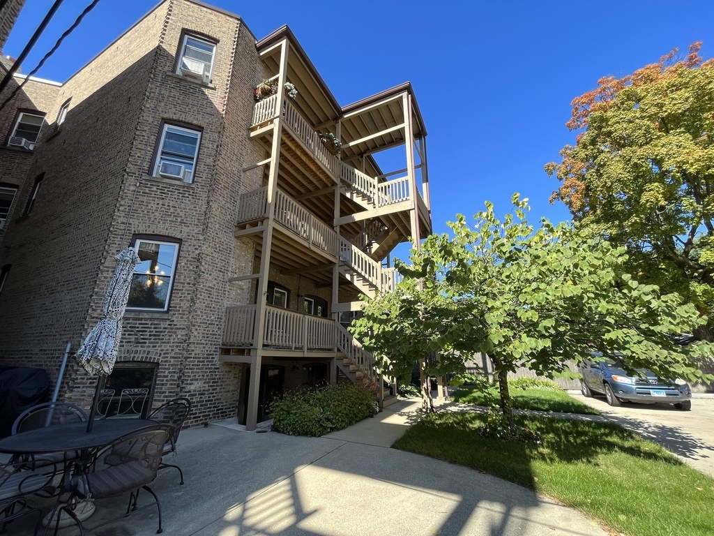 322 S Ridgeland Avenue - Photo 19