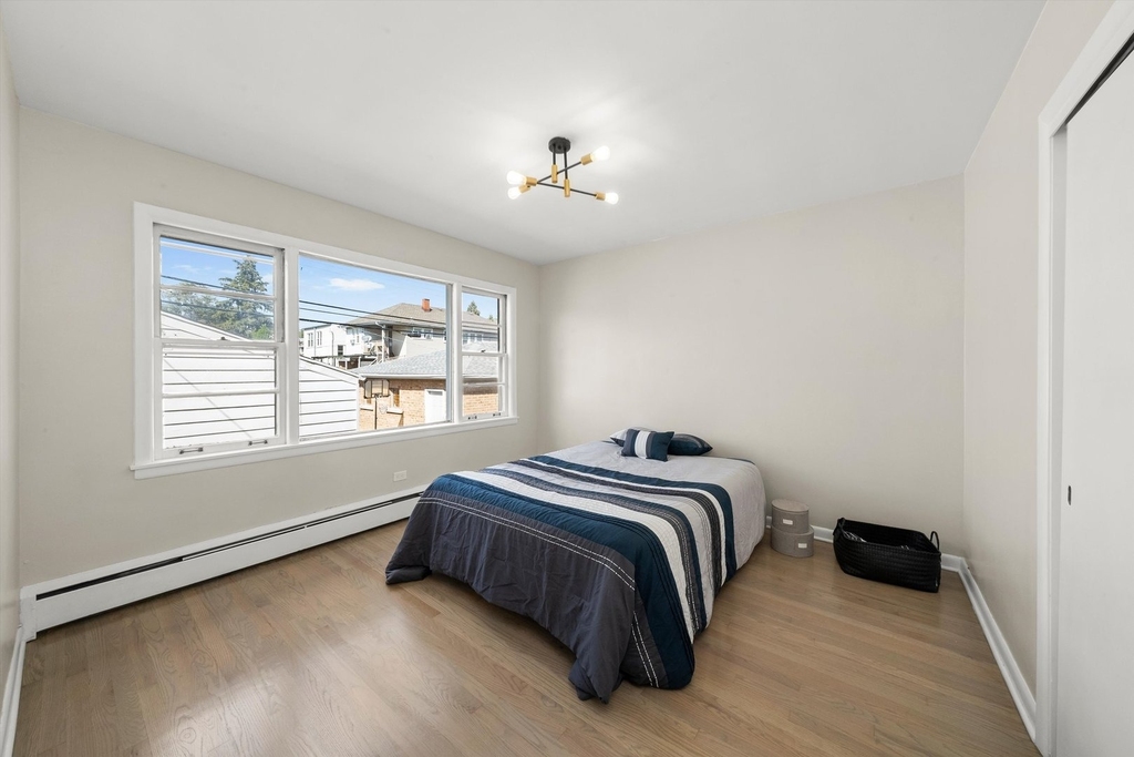 7062 W Diversey Avenue - Photo 6