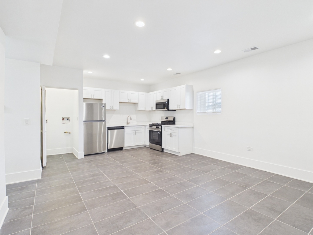 398 W Lincoln Highway - Photo 9