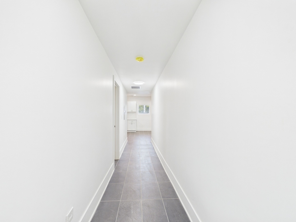 398 W Lincoln Highway - Photo 2