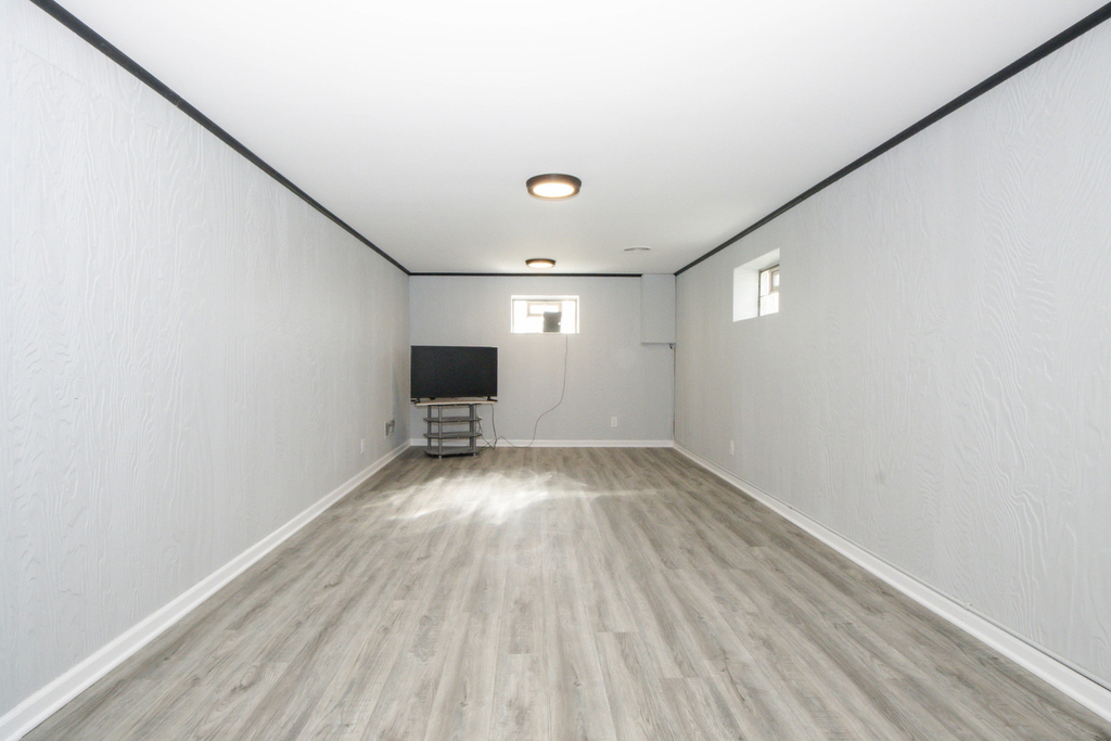 2337 Park Avenue - Photo 20