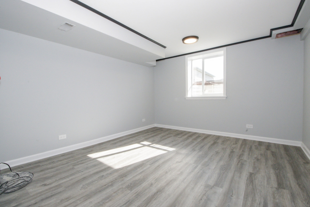 2337 Park Avenue - Photo 22