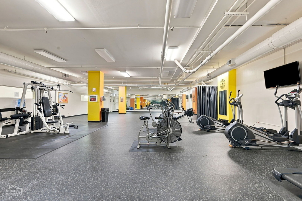 1000 E 53rd Street - Photo 5