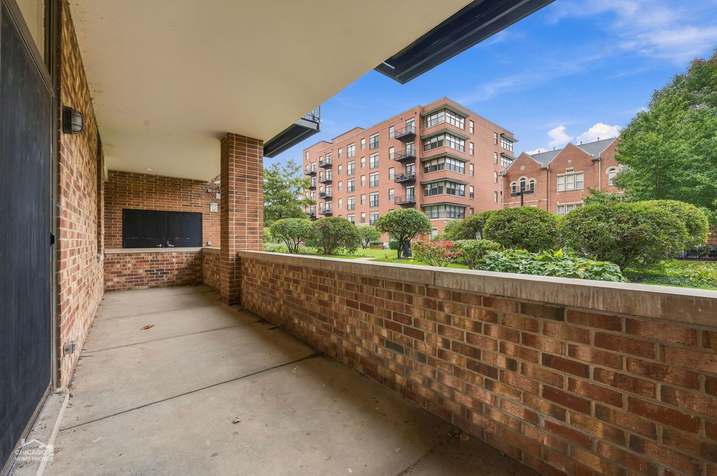 1000 E 53rd Street - Photo 14