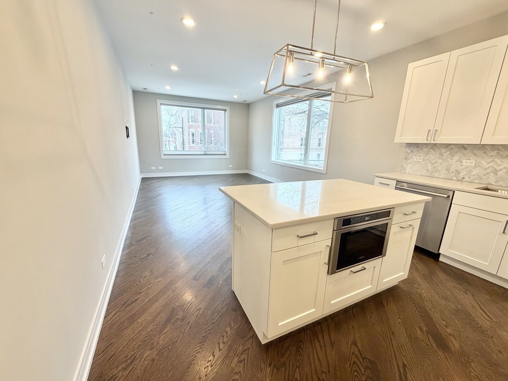 2303 W Wilcox Street - Photo 3
