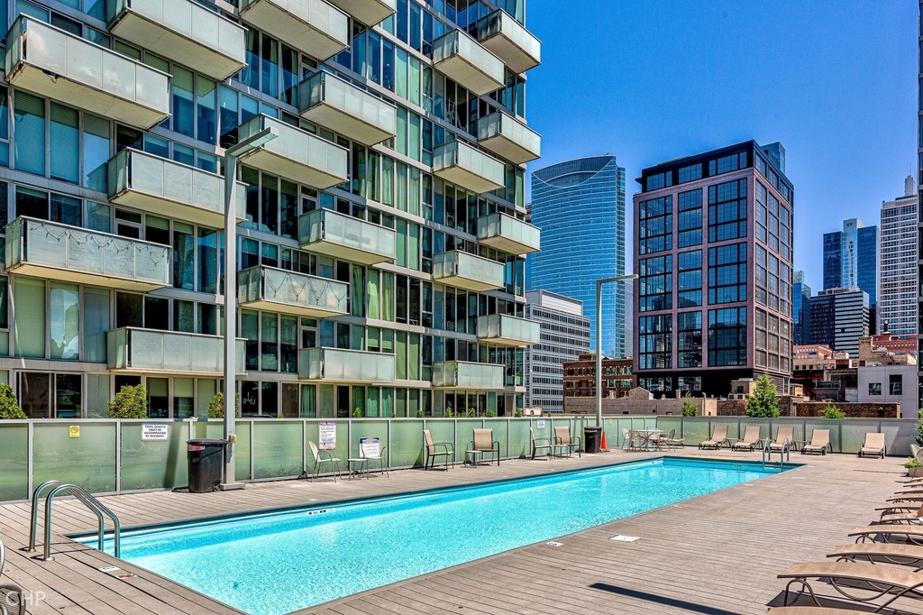 659 W Randolph Street - Photo 26