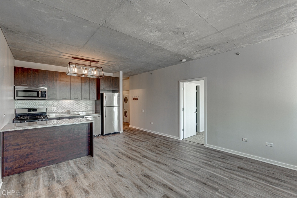 659 W Randolph Street - Photo 6