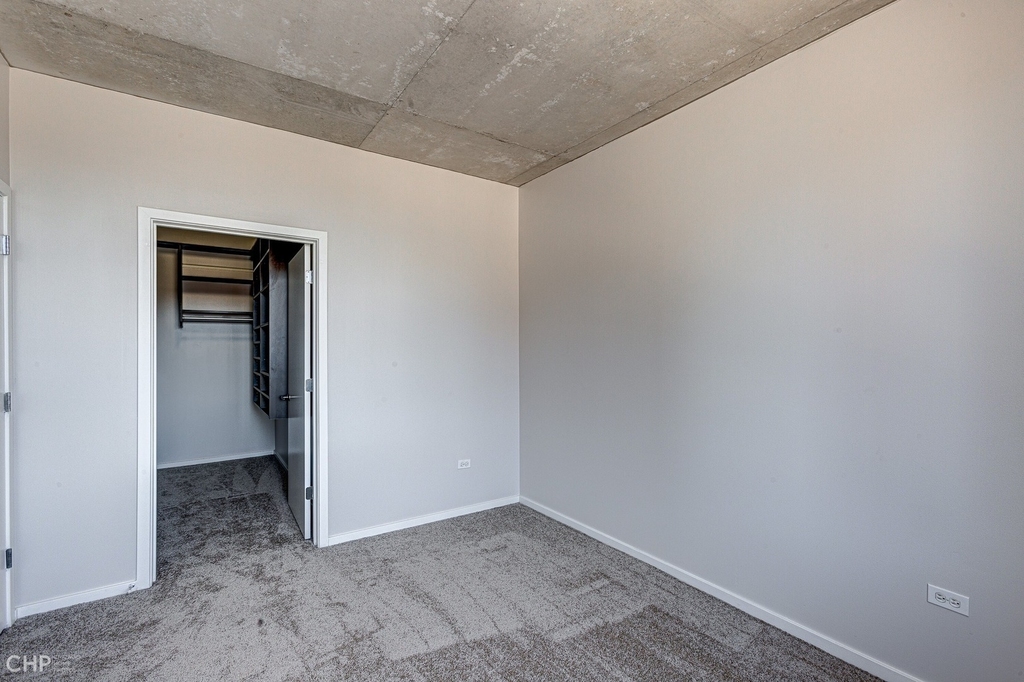 659 W Randolph Street - Photo 13
