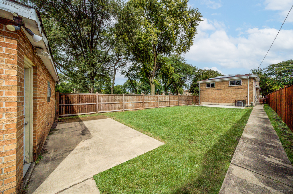 8500 S Calumet Avenue - Photo 31